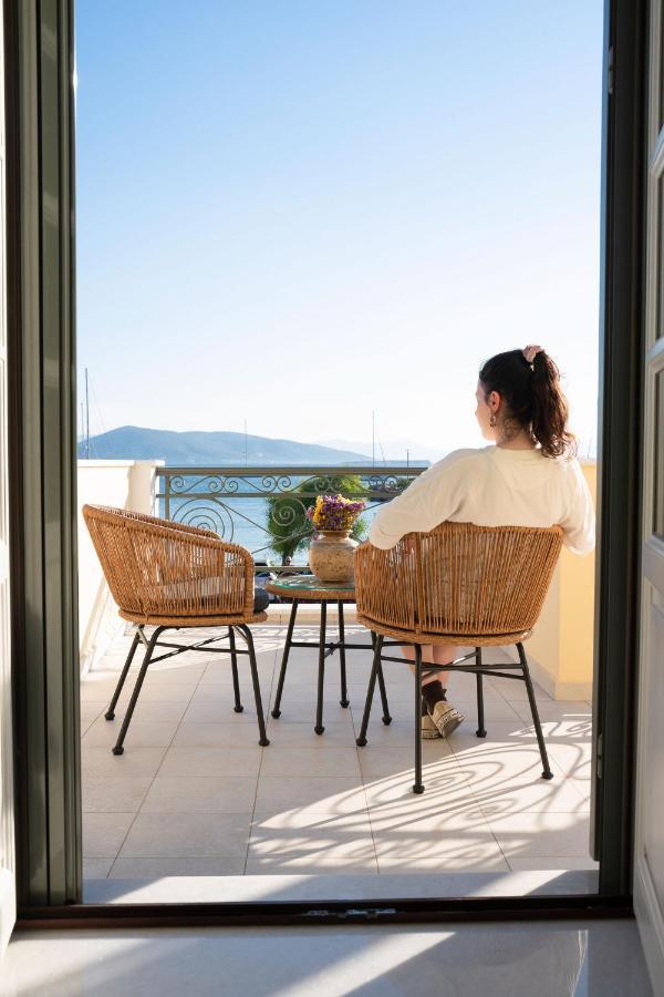 Naias Aegina, Sea-Front Apartment 95 Sqm Екстериор снимка